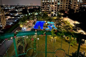 Mutiara Oriental Condominium