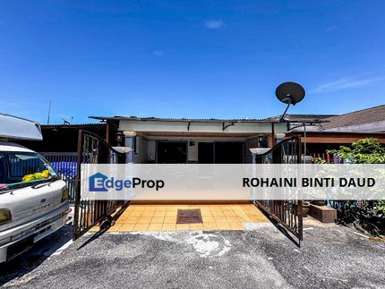 NEAR LRT Renovated with Kitchen Cabinet 1 Storey Terrace Jalan Indah Puchong Perdana PUCHONG, Selangor, Puchong