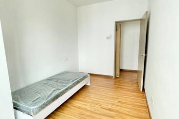 The Trees, Bukit Lanjan