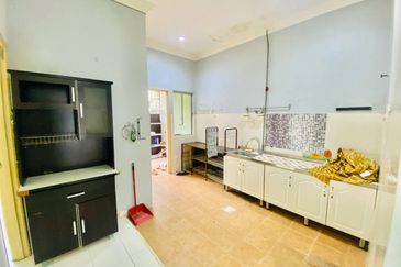 Taman Pinggiran Pelangi