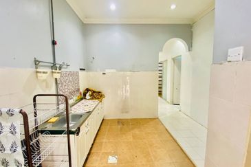 Taman Pinggiran Pelangi