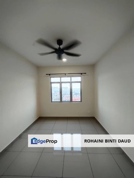 Walking Distance MRT & KTM Kajang 3 Room Nexus Kajang (Blok B) KAJANG, Selangor, Kajang