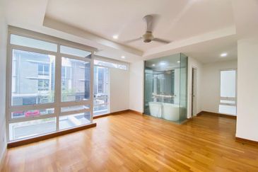 Duta Villa, Presint 14