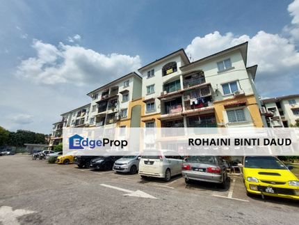 Gated Community 2nd Floor Apartment Mawar MK Bukit Beruntung RAWANG, Selangor, Rawang