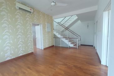 Jacaranda Garden Residence