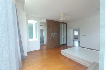 Jacaranda Garden Residence