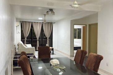 Putra Villa Kondominium