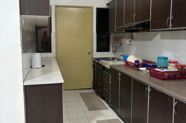 Putra Villa Kondominium