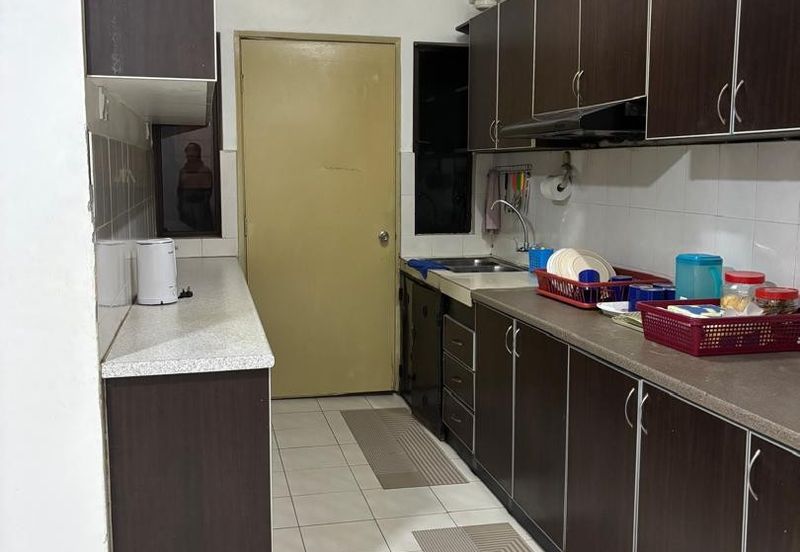 Putra Villa Kondominium