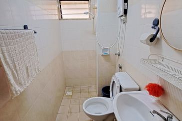 Putra Villa Kondominium