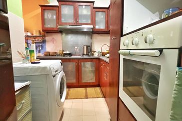 Sri Melor (Mulberry Court) Apartment, Ukay Perdana