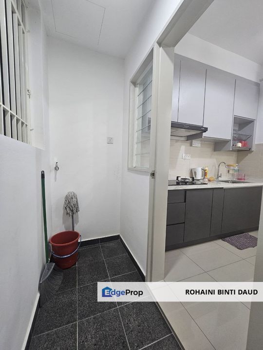 READY MOVE IN Partial Furnished Sensory Residence 3 Room Sensory Residence Southville City BANGI, Selangor, Bangi
