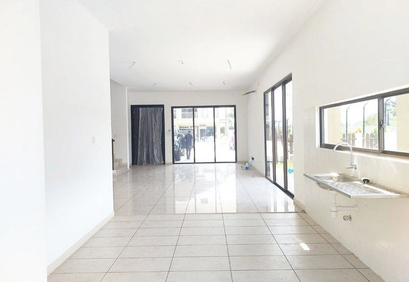 Setia Warisan Tropika