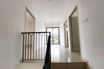 Setia Warisan Tropika