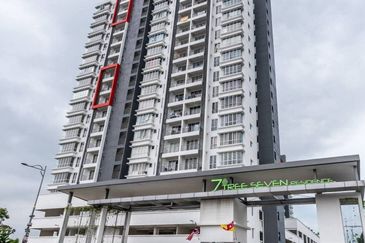 7 Tree Seven Residence