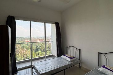 7 Tree Seven Residence