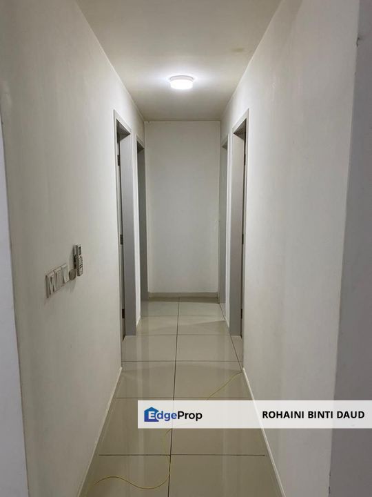 PARTIAL FURNISH with Kitchen Cabinet Blok A Sensory Residence Southville City BANGI, Selangor, Bangi