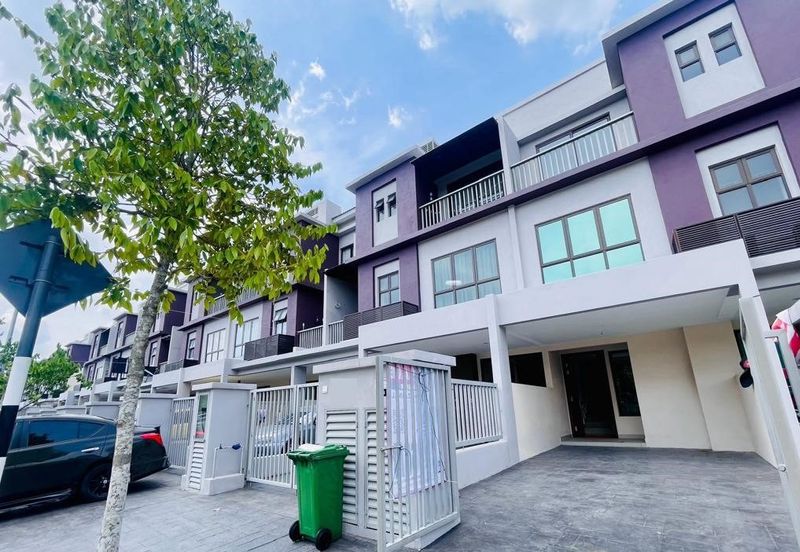 The Strata @ Bandar Puteri Bangi