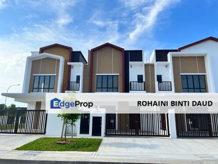 GATED COMMUNITY Ready Kitchen Cabinet 4 Room 2 Storey Terrace Carnus Setia Ecohill 2 SEMENYIH, Selangor, Semenyih