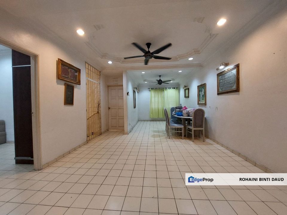 NEAR SURAU Ready Kitchen Cabinet Townhouse Templer Suasana Templer Park RAWANG SELAYANG, Selangor, Rawang