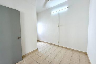 Jalan Seri Putra 2/3