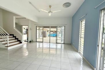 Jalan Seri Putra 2/3