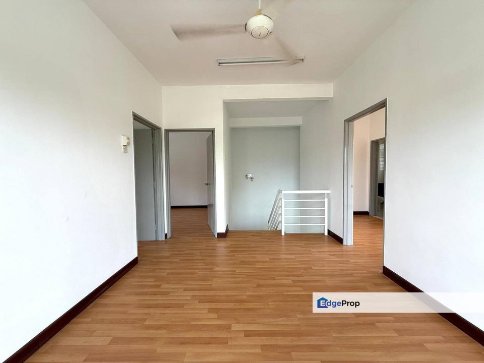  CORNER LOT Laman Dua, Bandar Seri Putra, Bangi, Selangor, Bangi