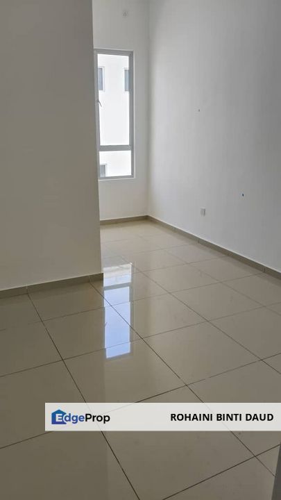 Facing Open 4 Room 2 Storey Terrace Taman Arowana LENGGENG, Negeri Sembilan, Lenggeng