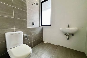 Tenderfields @ Eco Majestic