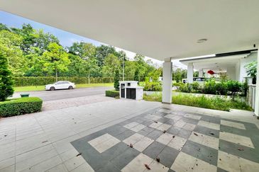 Tenderfields @ Eco Majestic