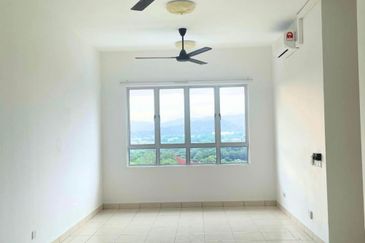 Safira Apartment, Seremban 2