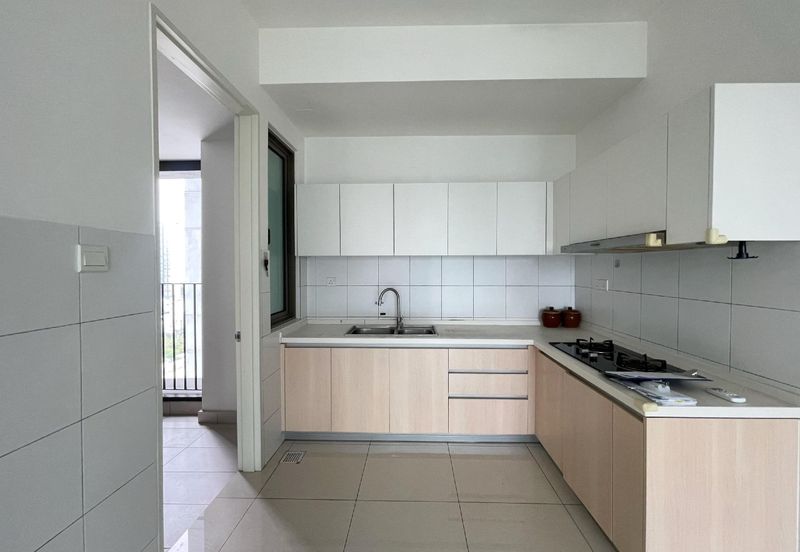 Lake Point Residence