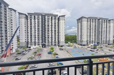 Residensi Laguna Biru 2