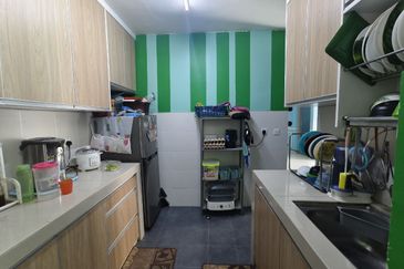 Residensi Laguna Biru 2