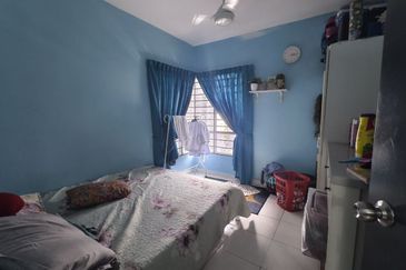 Residensi Laguna Biru 2