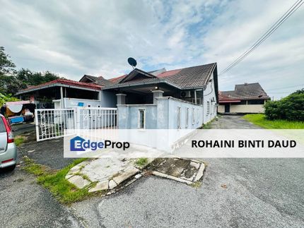 RENOVATED Facing Open 1 Storey Terrace END LOT Jalan Cemperaisari SUNGAI BUAYA RAWANG, Selangor, Hulu Selangor