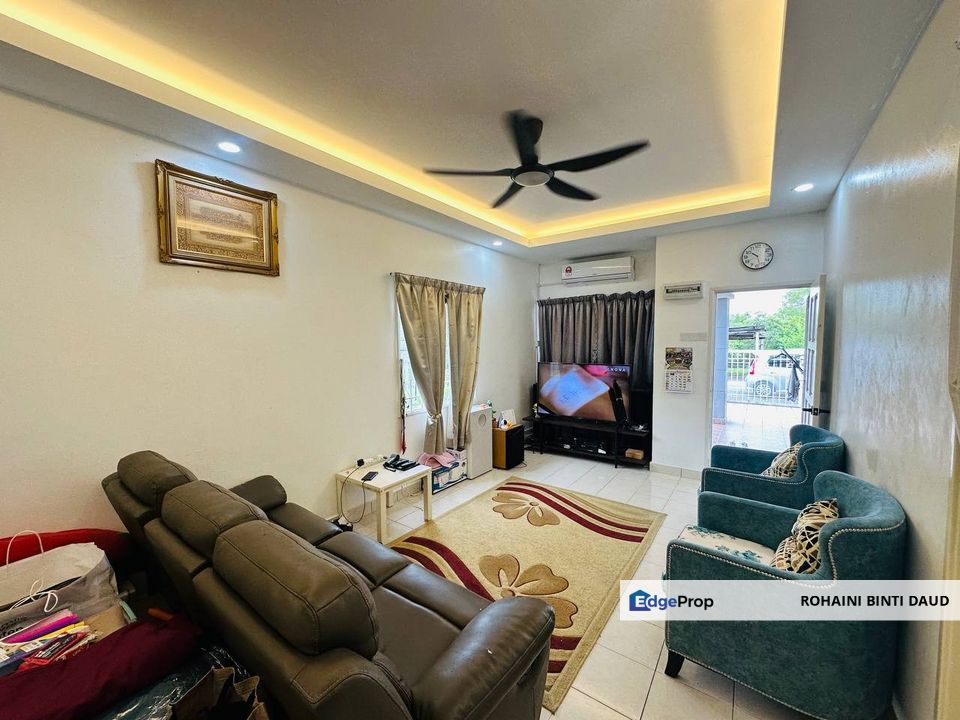 RENOVATED Facing Open 1 Storey Terrace END LOT Jalan Cemperaisari SUNGAI BUAYA RAWANG, Selangor, Hulu Selangor