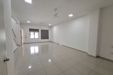 Cradleton @ Eco Majestic