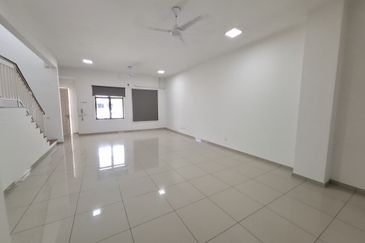 Cradleton @ Eco Majestic