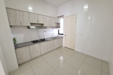 Cradleton @ Eco Majestic