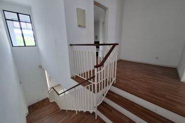 Cradleton @ Eco Majestic