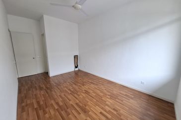 Cradleton @ Eco Majestic