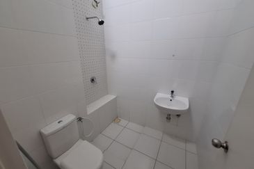 Cradleton @ Eco Majestic