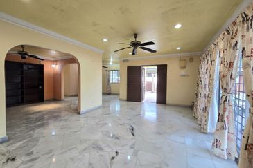 Teluki, Bukit Sentosa