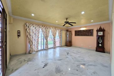 Teluki, Bukit Sentosa