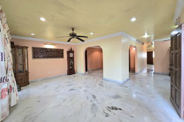 Teluki, Bukit Sentosa