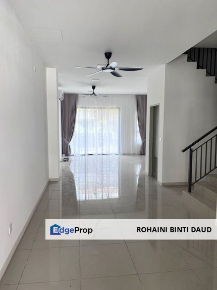 2 Storey Terrace Belladonna Taman Setia Warisan Tropika SEPANG, Selangor, Sepang