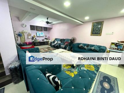 Facing Open RENOVATED 2 Storey Terrace Jalan Kasturi Bukit Beruntung RAWANG, Selangor, Hulu Selangor