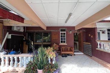 Taman Mawar, Bandar Baru Salak Tinggi