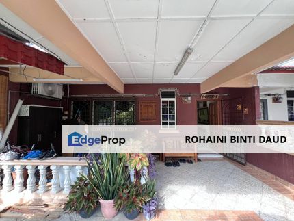 FACING OPEN RENOVATED 5 Room 2 Storey Terrace Taman Mawar 2 Bandar Baru SALAK TINGGI SEPANG, Selangor, Sepang